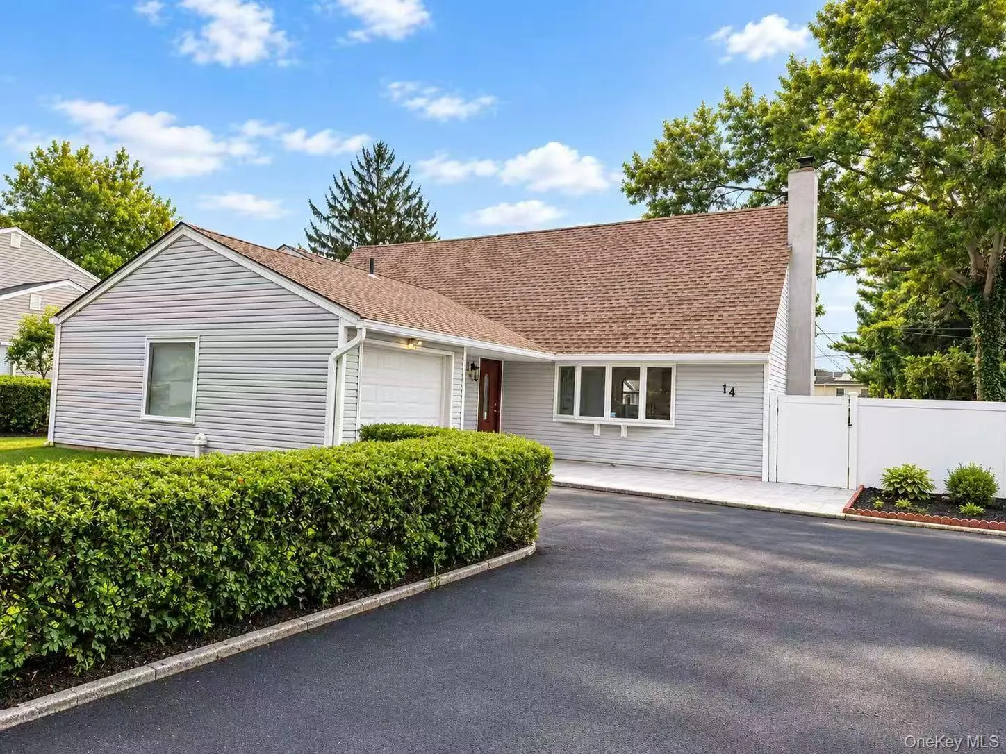 14 Arcadia Drive, Huntington, NY, 4 Bedrooms Bedrooms, 8 Rooms Rooms,3 BathroomsBathrooms,Residential,For Rent,Arcadia,0,1053605 14 Arcadia Drive, Huntington, NY, 4 Bedrooms Bedrooms, 8 Rooms Rooms,3 BathroomsBathrooms,Residential,For Rent,Arcadia,0,1053605