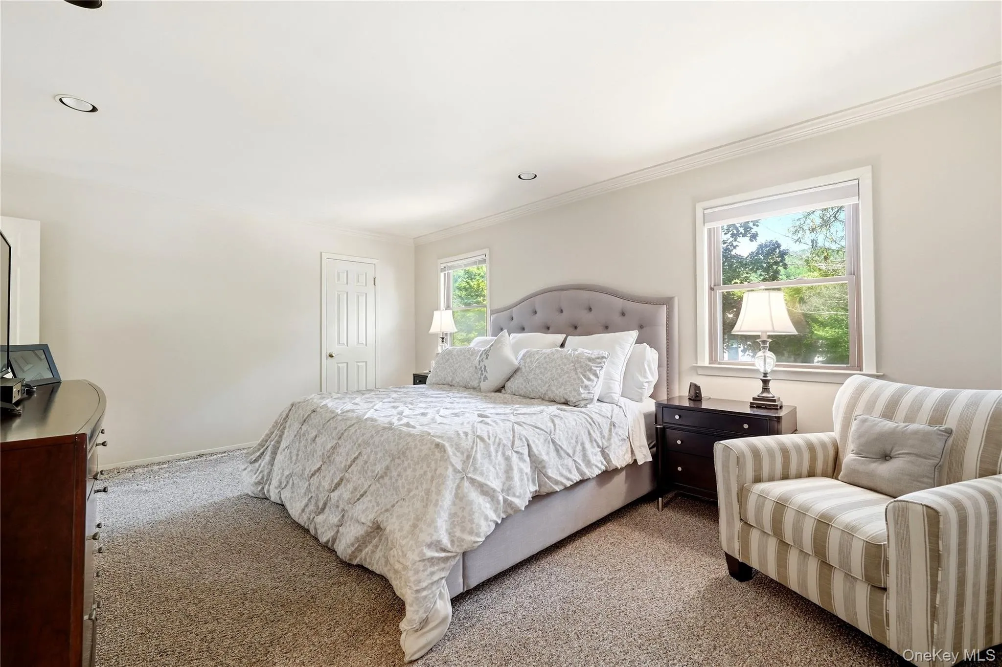 28 Hampton Court, Oyster Bay, NY, 4 Bedrooms Bedrooms, 8 Rooms Rooms,2 BathroomsBathrooms,Residential Lease,For Rent,Hampton,0,1053610 28 Hampton Court, Oyster Bay, NY, 4 Bedrooms Bedrooms, 8 Rooms Rooms,2 BathroomsBathrooms,Residential Lease,For Rent,Hampton,0,1053610