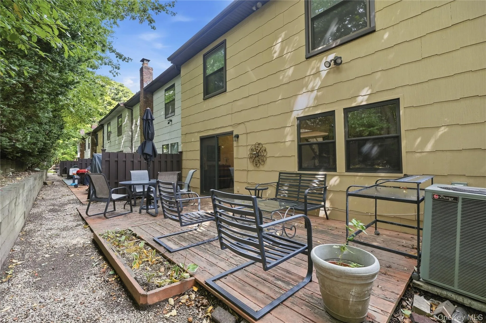 28 Hampton Court, Oyster Bay, NY, 4 Bedrooms Bedrooms, 8 Rooms Rooms,2 BathroomsBathrooms,Residential Lease,For Rent,Hampton,0,1053610 28 Hampton Court, Oyster Bay, NY, 4 Bedrooms Bedrooms, 8 Rooms Rooms,2 BathroomsBathrooms,Residential Lease,For Rent,Hampton,0,1053610