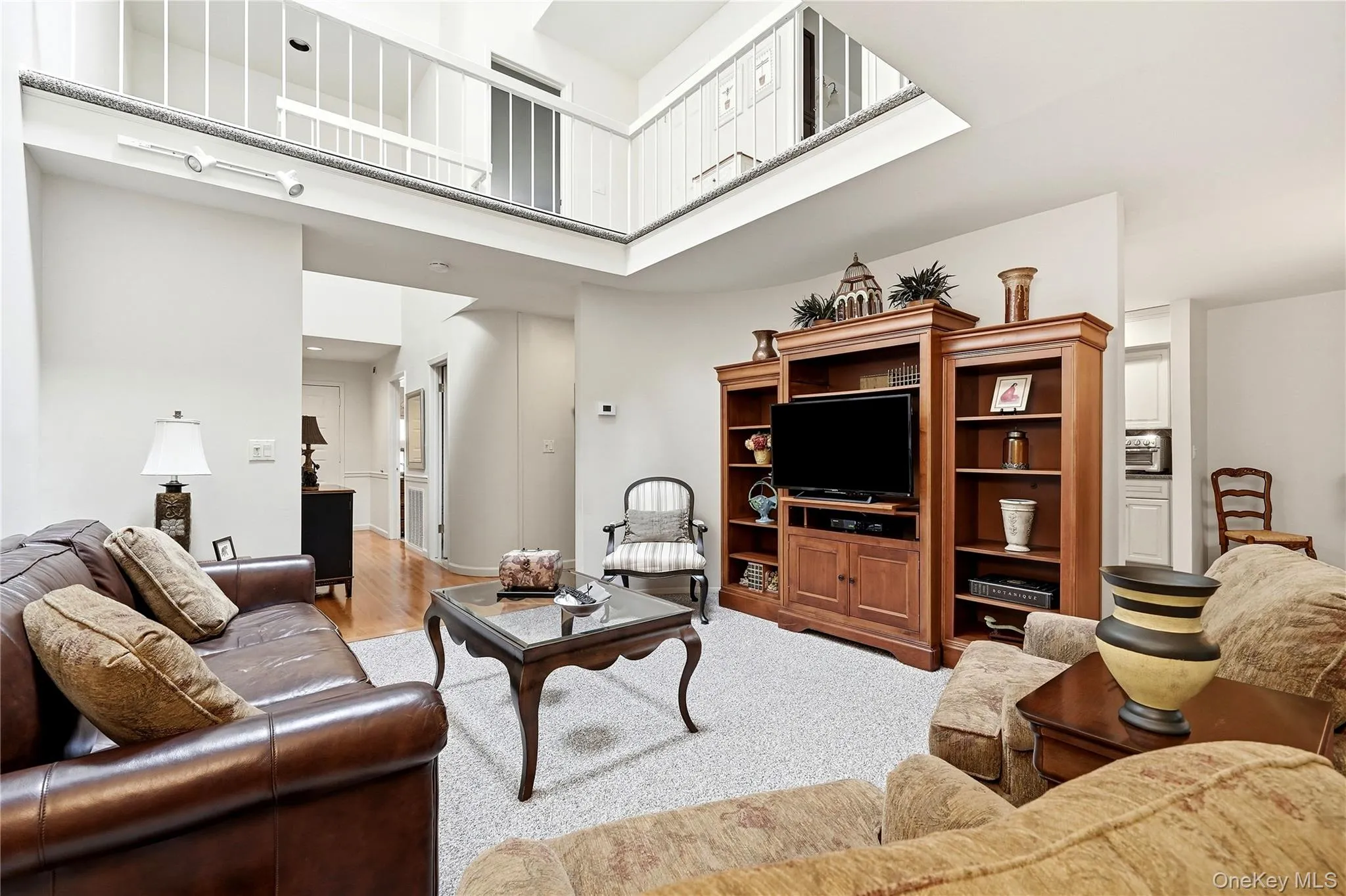 28 Hampton Court, Oyster Bay, NY, 4 Bedrooms Bedrooms, 8 Rooms Rooms,2 BathroomsBathrooms,Residential Lease,For Rent,Hampton,0,1053610 28 Hampton Court, Oyster Bay, NY, 4 Bedrooms Bedrooms, 8 Rooms Rooms,2 BathroomsBathrooms,Residential Lease,For Rent,Hampton,0,1053610