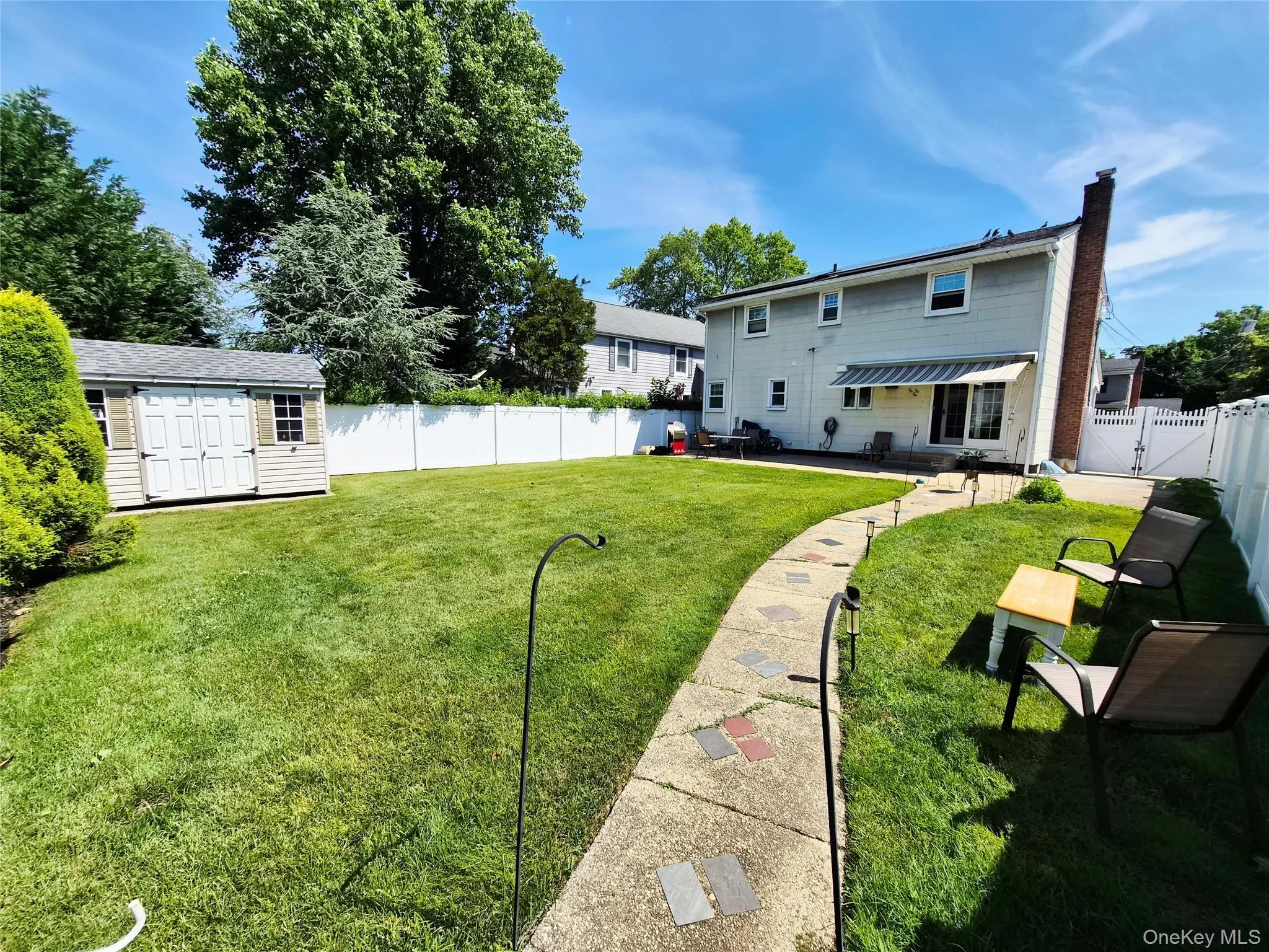 1920 Clemons Street, Hempstead, NY, 6 Bedrooms Bedrooms, 10 Rooms Rooms,2 BathroomsBathrooms,Residential,For Rent,Clemons,0,1053612 1920 Clemons Street, Hempstead, NY, 6 Bedrooms Bedrooms, 10 Rooms Rooms,2 BathroomsBathrooms,Residential,For Rent,Clemons,0,1053612