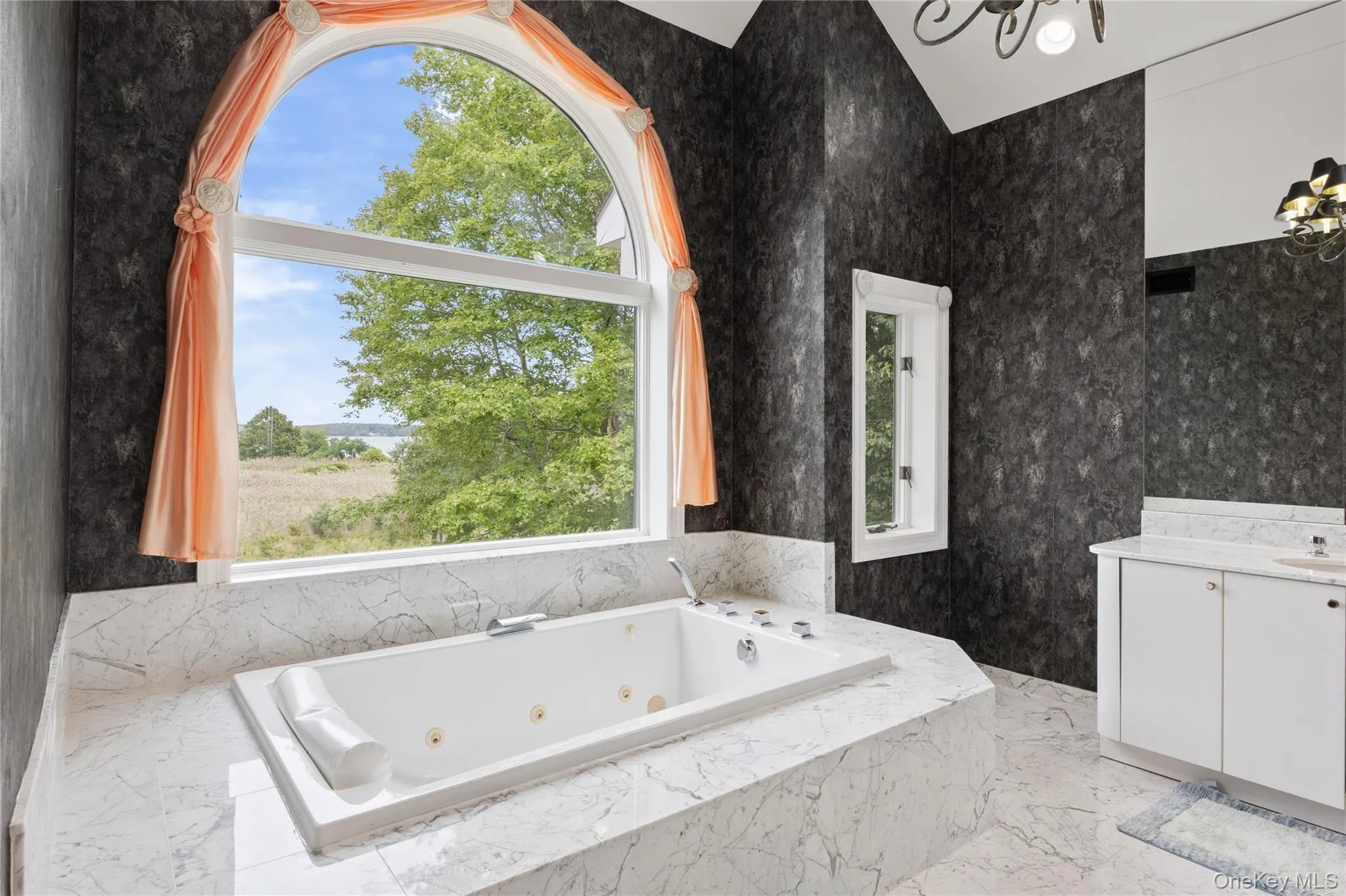 3525 Paradise Point Road, Southold, NY, 4 Bedrooms Bedrooms, 12 Rooms Rooms,3 BathroomsBathrooms,Residential,For Rent,Paradise Point,0,1053616 3525 Paradise Point Road, Southold, NY, 4 Bedrooms Bedrooms, 12 Rooms Rooms,3 BathroomsBathrooms,Residential,For Rent,Paradise Point,0,1053616