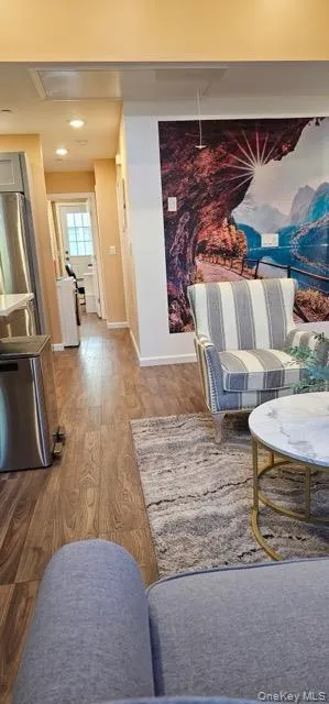 10014 199th Street, New York, NY, 3 Bedroom Bedrooms, 6 Room Rooms,1 BathroomBathrooms,Residential Lease,For Rent,199th,0,1053618 10014 199th Street, New York, NY, 3 Bedroom Bedrooms, 6 Room Rooms,1 BathroomBathrooms,Residential Lease,For Rent,199th,0,1053618