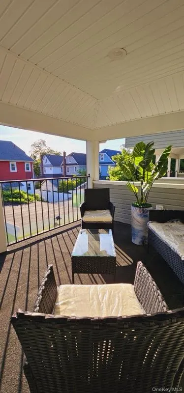 10014 199th Street, New York, NY, 3 Bedroom Bedrooms, 6 Room Rooms,1 BathroomBathrooms,Residential Lease,For Rent,199th,0,1053618 10014 199th Street, New York, NY, 3 Bedroom Bedrooms, 6 Room Rooms,1 BathroomBathrooms,Residential Lease,For Rent,199th,0,1053618