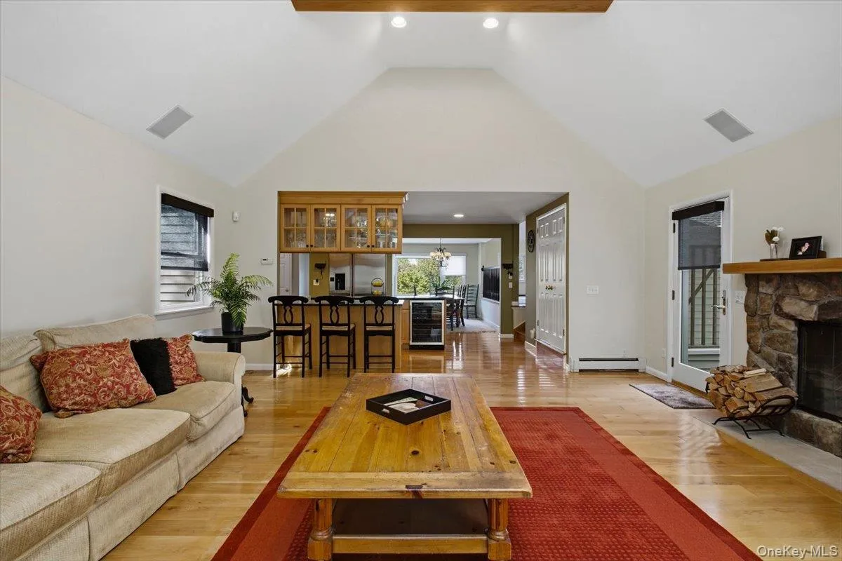 3494 Overlook Avenue, Yorktown, NY, 4 Bedrooms Bedrooms, 10 Rooms Rooms,2 BathroomsBathrooms,Residential,For Rent,Overlook,0,1053621 3494 Overlook Avenue, Yorktown, NY, 4 Bedrooms Bedrooms, 10 Rooms Rooms,2 BathroomsBathrooms,Residential,For Rent,Overlook,0,1053621