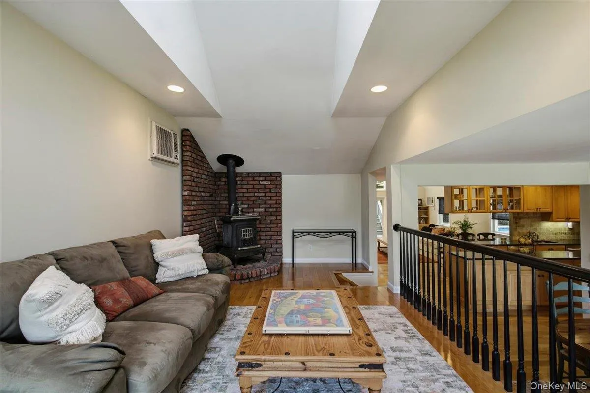 3494 Overlook Avenue, Yorktown, NY, 4 Bedrooms Bedrooms, 10 Rooms Rooms,2 BathroomsBathrooms,Residential,For Rent,Overlook,0,1053621 3494 Overlook Avenue, Yorktown, NY, 4 Bedrooms Bedrooms, 10 Rooms Rooms,2 BathroomsBathrooms,Residential,For Rent,Overlook,0,1053621