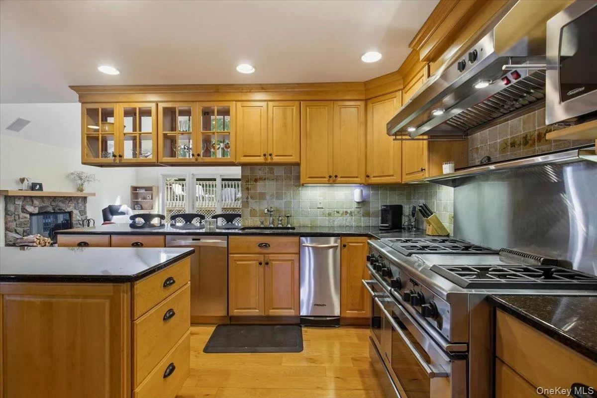 3494 Overlook Avenue, Yorktown, NY, 4 Bedrooms Bedrooms, 10 Rooms Rooms,2 BathroomsBathrooms,Residential,For Rent,Overlook,0,1053621 3494 Overlook Avenue, Yorktown, NY, 4 Bedrooms Bedrooms, 10 Rooms Rooms,2 BathroomsBathrooms,Residential,For Rent,Overlook,0,1053621