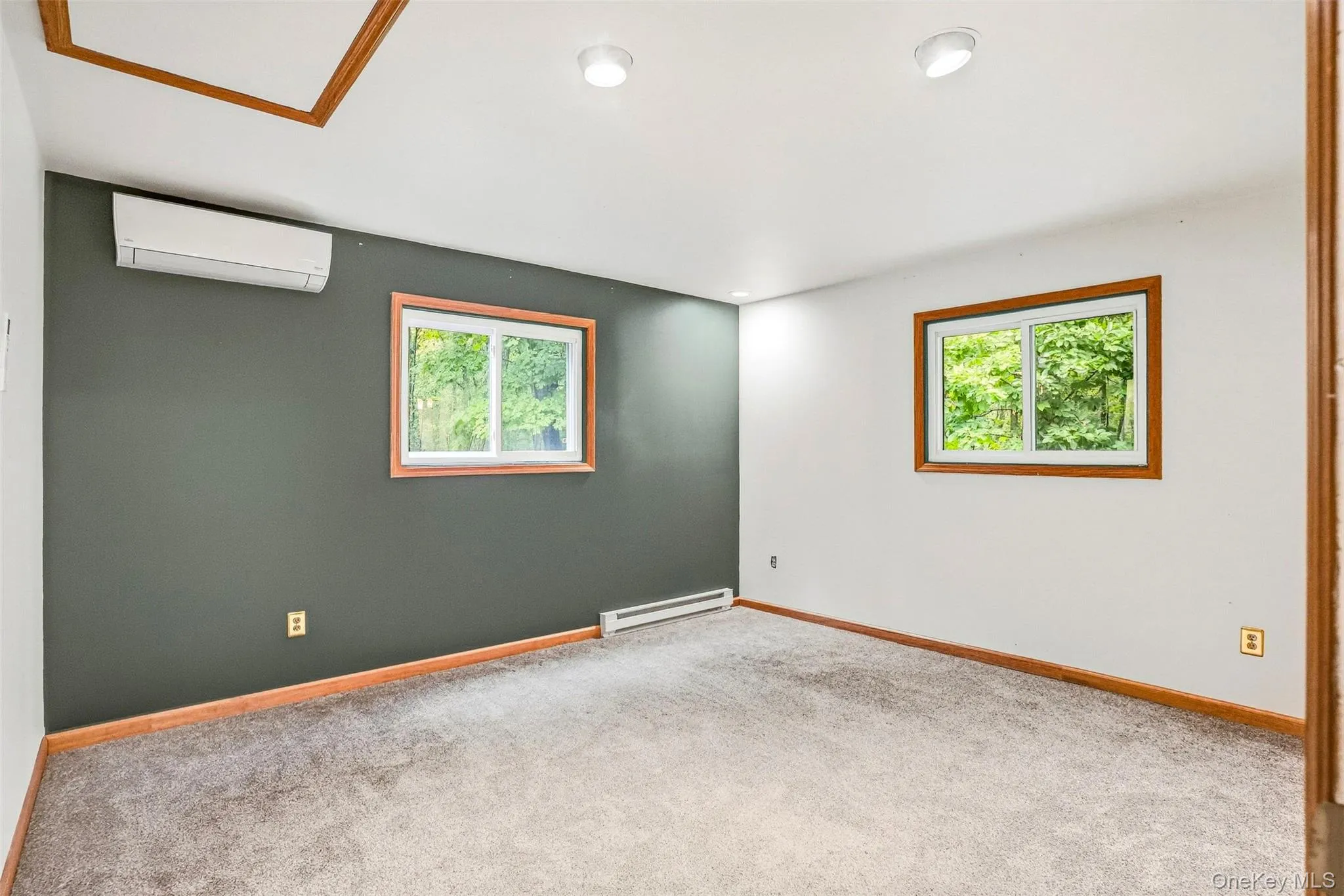 94 Jean Ridge Road, Mount Hope, NY, 3 Bedrooms Bedrooms, 10 Rooms Rooms,2 BathroomsBathrooms,Residential,For Rent,Jean Ridge,0,1053626 94 Jean Ridge Road, Mount Hope, NY, 3 Bedrooms Bedrooms, 10 Rooms Rooms,2 BathroomsBathrooms,Residential,For Rent,Jean Ridge,0,1053626