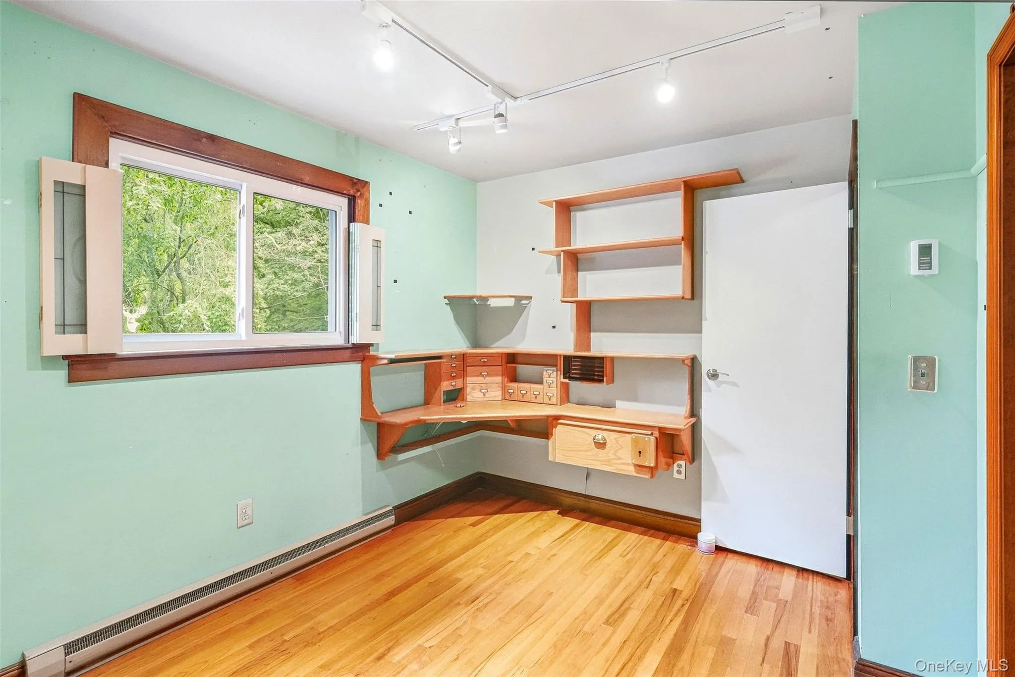 94 Jean Ridge Road, Mount Hope, NY, 3 Bedrooms Bedrooms, 10 Rooms Rooms,2 BathroomsBathrooms,Residential,For Rent,Jean Ridge,0,1053626 94 Jean Ridge Road, Mount Hope, NY, 3 Bedrooms Bedrooms, 10 Rooms Rooms,2 BathroomsBathrooms,Residential,For Rent,Jean Ridge,0,1053626