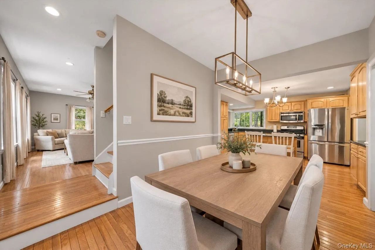 3 Seven Lakes Drive, Ramapo, NY, 5 Bedrooms Bedrooms, 14 Rooms Rooms,3 BathroomsBathrooms,Residential,For Rent,Seven Lakes,0,1053628 3 Seven Lakes Drive, Ramapo, NY, 5 Bedrooms Bedrooms, 14 Rooms Rooms,3 BathroomsBathrooms,Residential,For Rent,Seven Lakes,0,1053628
