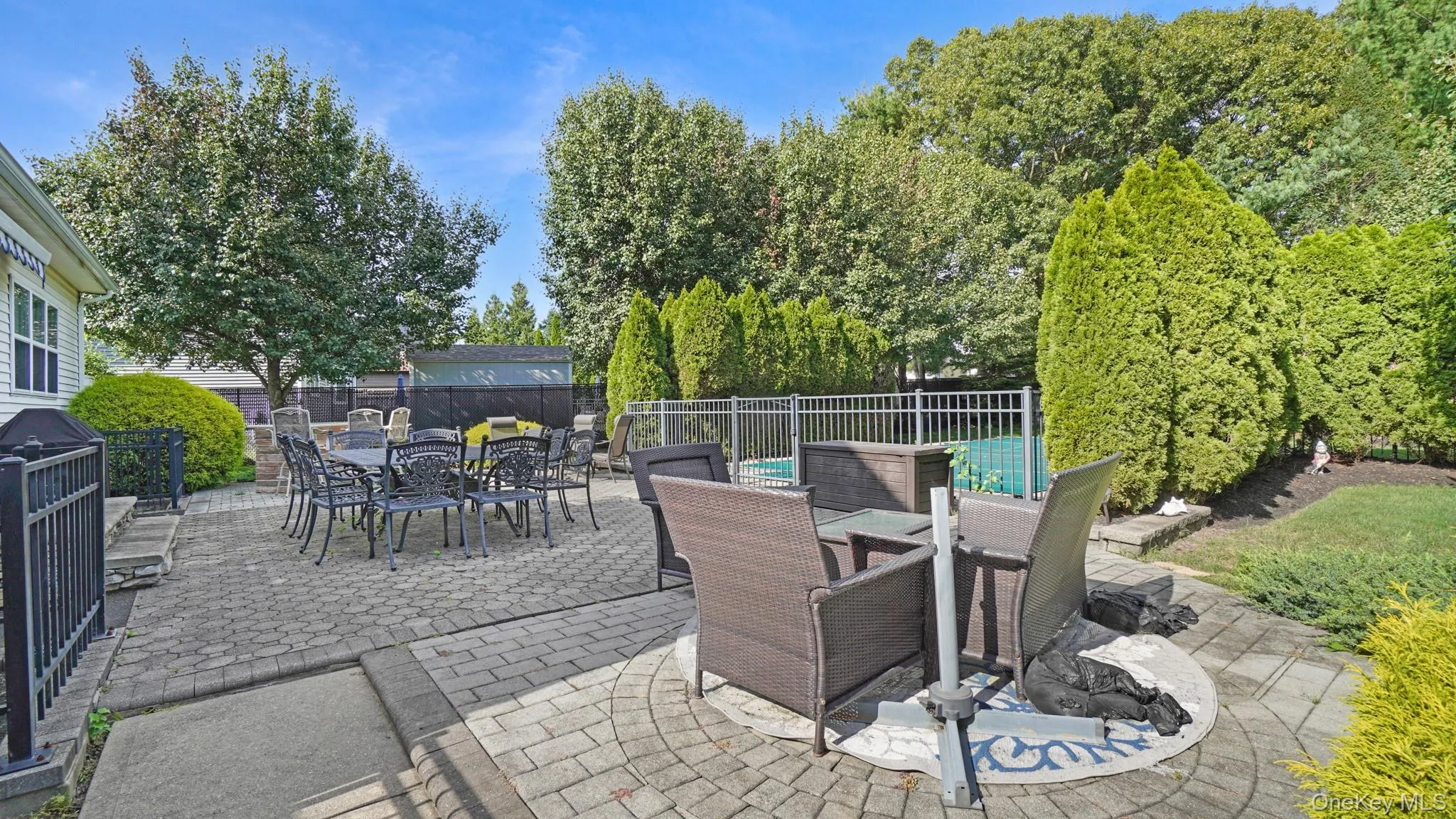 25 Laurel Lane, Brookhaven, NY, 3 Bedrooms Bedrooms, 10 Rooms Rooms,3 BathroomsBathrooms,Residential,For Rent,Laurel,0,1053630 25 Laurel Lane, Brookhaven, NY, 3 Bedrooms Bedrooms, 10 Rooms Rooms,3 BathroomsBathrooms,Residential,For Rent,Laurel,0,1053630