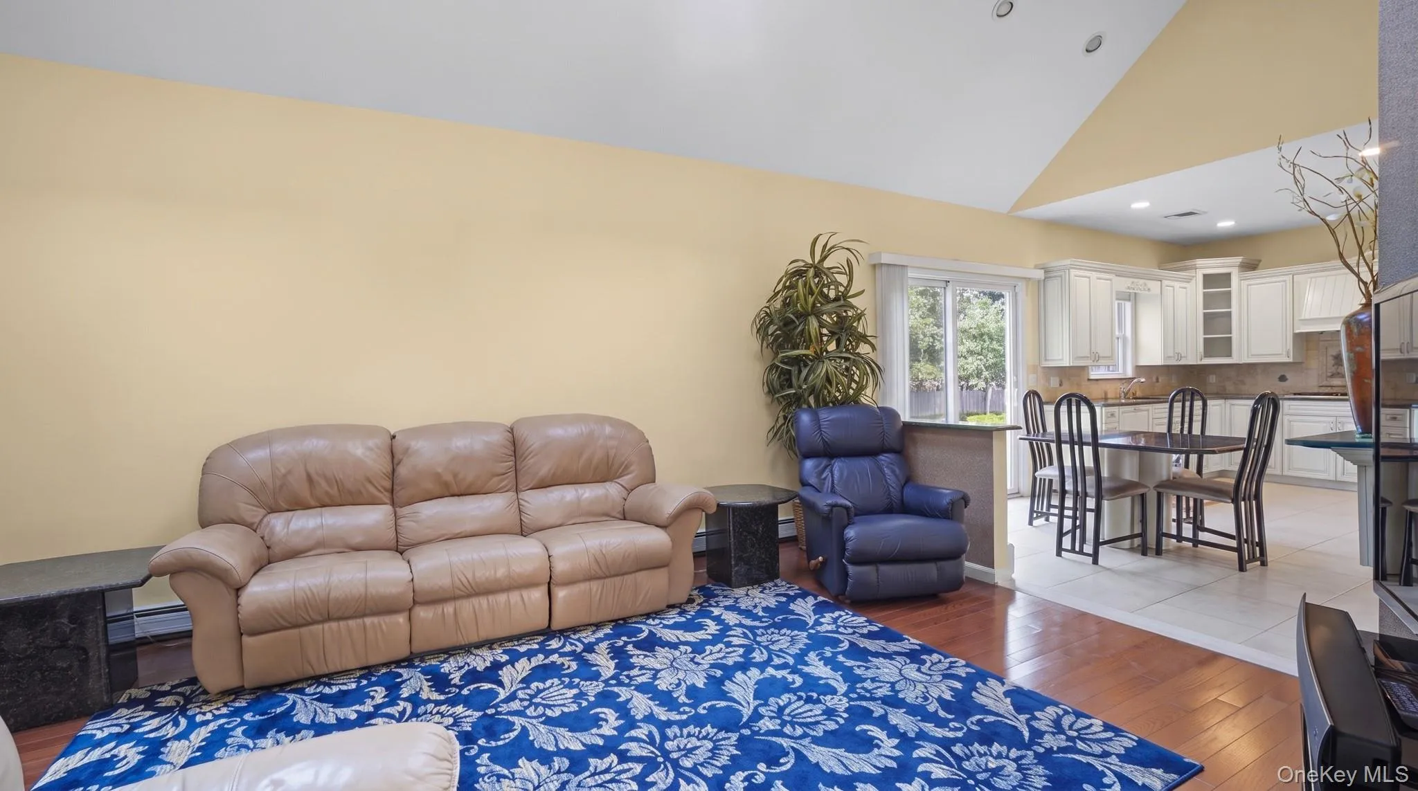 25 Laurel Lane, Brookhaven, NY, 3 Bedrooms Bedrooms, 10 Rooms Rooms,3 BathroomsBathrooms,Residential,For Rent,Laurel,0,1053630 25 Laurel Lane, Brookhaven, NY, 3 Bedrooms Bedrooms, 10 Rooms Rooms,3 BathroomsBathrooms,Residential,For Rent,Laurel,0,1053630