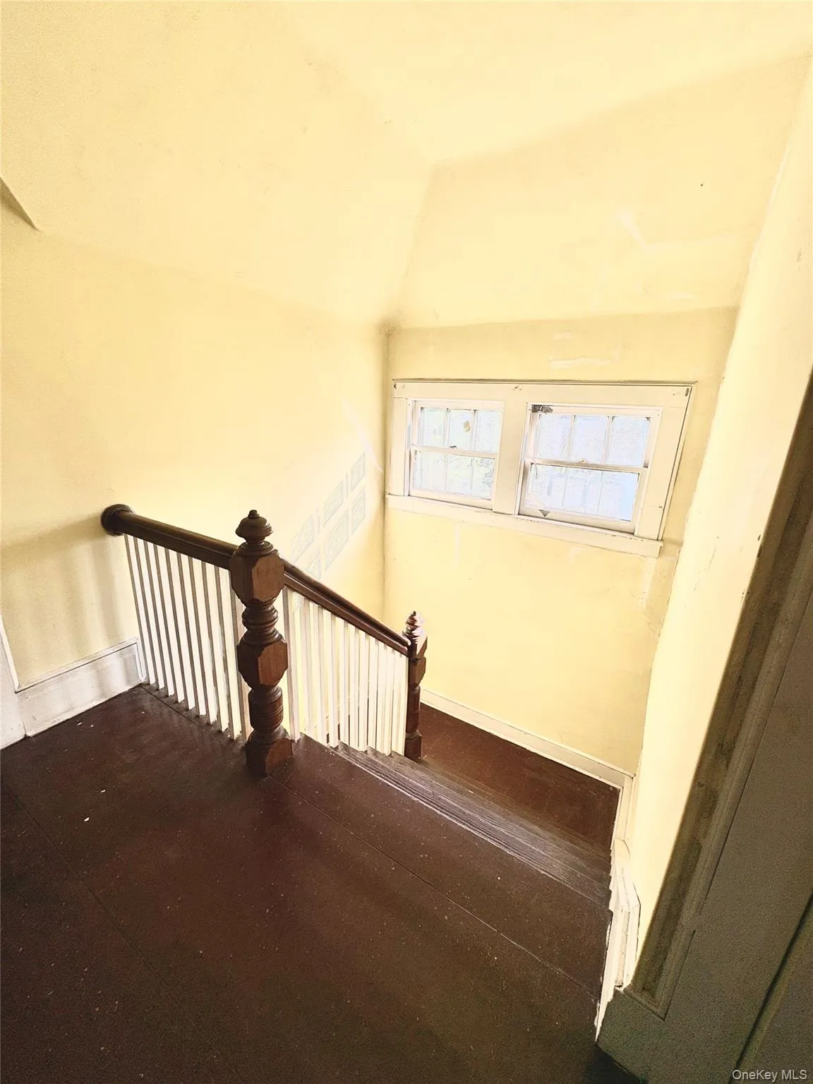 3rd Floor Staircase larger than usual 3rd Floor Staircase larger than usual