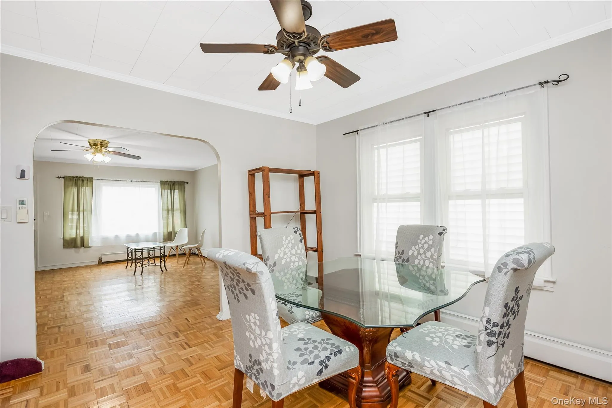 164-36 76th Avenue, New York, NY, 4 Bedrooms Bedrooms, 6 Rooms Rooms,2 BathroomsBathrooms,Residential,For Rent,76th,0,1053632 164-36 76th Avenue, New York, NY, 4 Bedrooms Bedrooms, 6 Rooms Rooms,2 BathroomsBathrooms,Residential,For Rent,76th,0,1053632