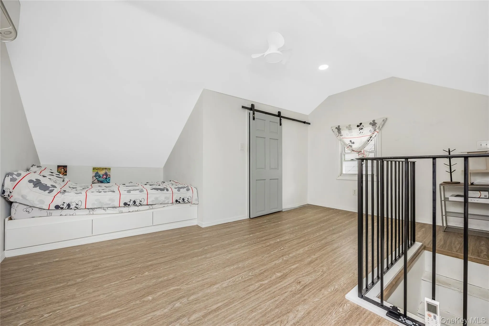 164-36 76th Avenue, New York, NY, 4 Bedrooms Bedrooms, 6 Rooms Rooms,2 BathroomsBathrooms,Residential,For Rent,76th,0,1053632 164-36 76th Avenue, New York, NY, 4 Bedrooms Bedrooms, 6 Rooms Rooms,2 BathroomsBathrooms,Residential,For Rent,76th,0,1053632
