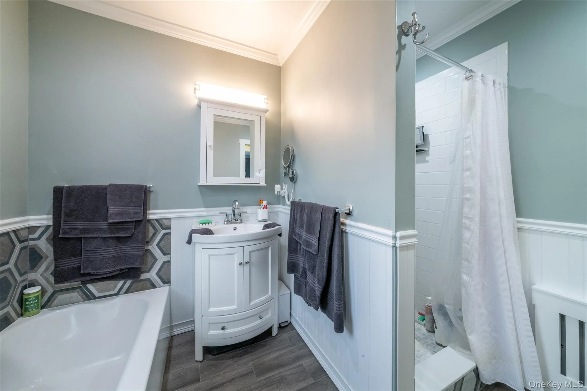 54 Ronalds Avenue, New Rochelle, NY, 3 Bedrooms Bedrooms, 6 Rooms Rooms,1 BathroomBathrooms,Residential,For Rent,Ronalds,0,1053640 54 Ronalds Avenue, New Rochelle, NY, 3 Bedrooms Bedrooms, 6 Rooms Rooms,1 BathroomBathrooms,Residential,For Rent,Ronalds,0,1053640