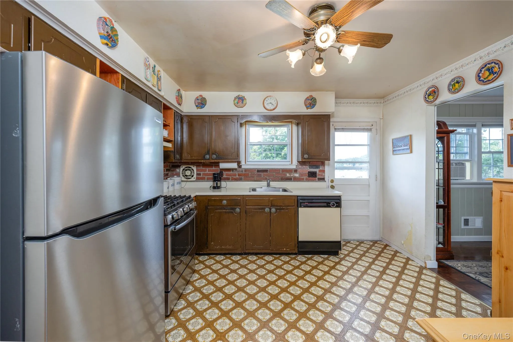 87 Filors Lane, Stony Point, NY, 4 Bedrooms Bedrooms, 9 Rooms Rooms,2 BathroomsBathrooms,Residential,For Rent,Filors,0,1053641 87 Filors Lane, Stony Point, NY, 4 Bedrooms Bedrooms, 9 Rooms Rooms,2 BathroomsBathrooms,Residential,For Rent,Filors,0,1053641
