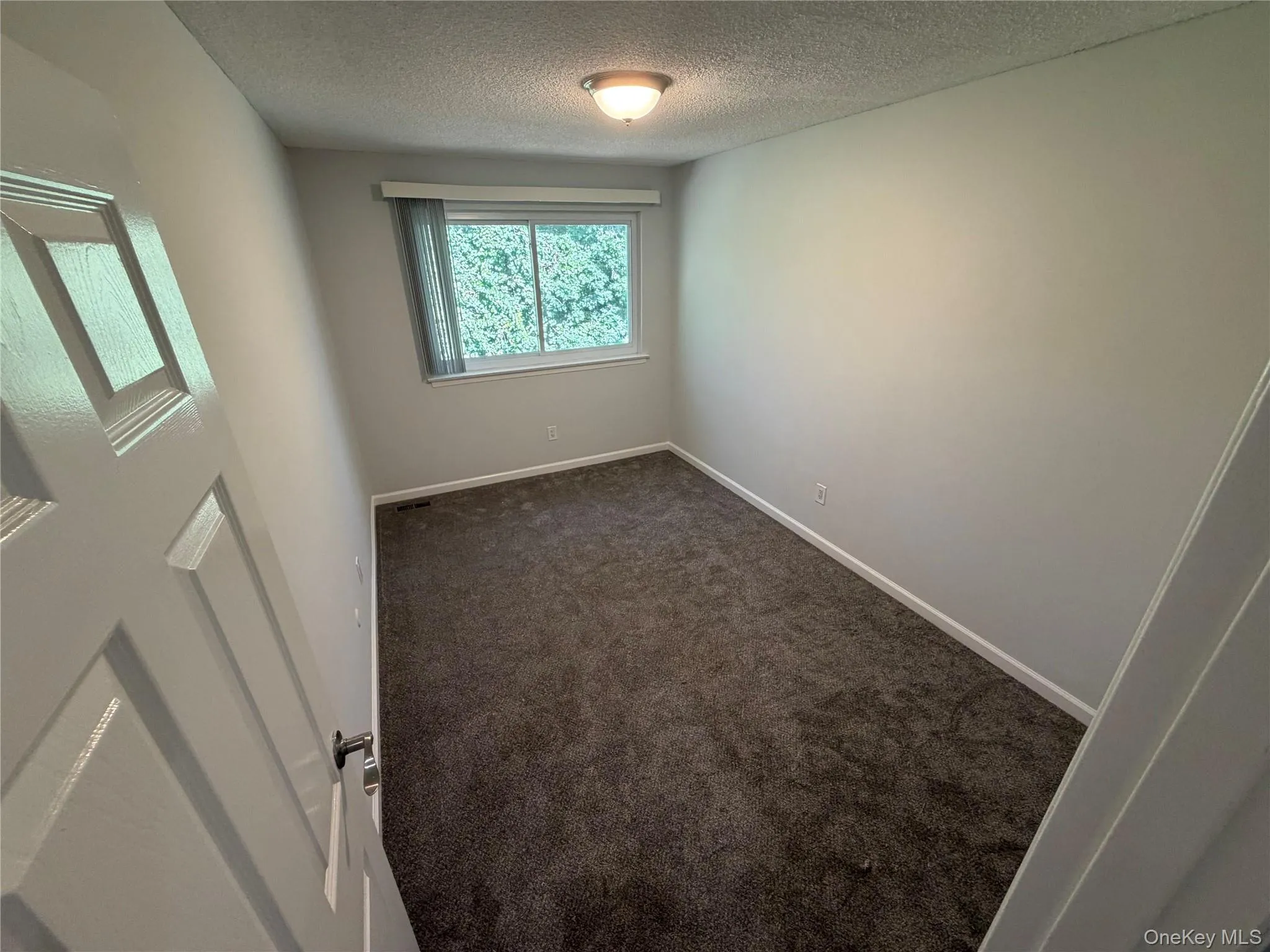 232 Springmeadow Drive, Islip, NY, 3 Bedroom Bedrooms, 7 Room Rooms,1 BathroomBathrooms,Residential Lease,For Rent,Springmeadow,0,1053646 232 Springmeadow Drive, Islip, NY, 3 Bedroom Bedrooms, 7 Room Rooms,1 BathroomBathrooms,Residential Lease,For Rent,Springmeadow,0,1053646