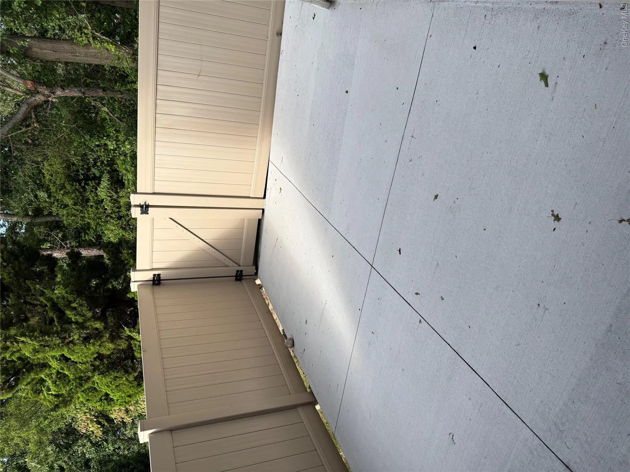 232 Springmeadow Drive, Islip, NY, 3 Bedroom Bedrooms, 7 Room Rooms,1 BathroomBathrooms,Residential Lease,For Rent,Springmeadow,0,1053646 232 Springmeadow Drive, Islip, NY, 3 Bedroom Bedrooms, 7 Room Rooms,1 BathroomBathrooms,Residential Lease,For Rent,Springmeadow,0,1053646