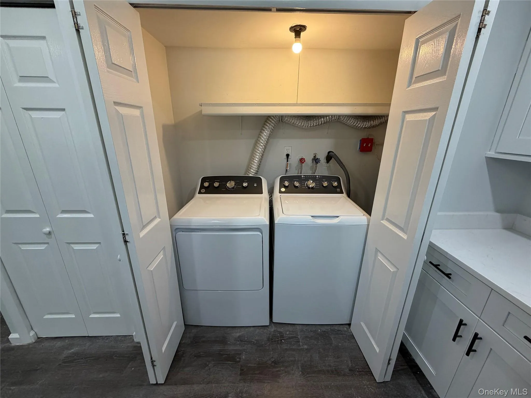 232 Springmeadow Drive, Islip, NY, 3 Bedroom Bedrooms, 7 Room Rooms,1 BathroomBathrooms,Residential Lease,For Rent,Springmeadow,0,1053646 232 Springmeadow Drive, Islip, NY, 3 Bedroom Bedrooms, 7 Room Rooms,1 BathroomBathrooms,Residential Lease,For Rent,Springmeadow,0,1053646