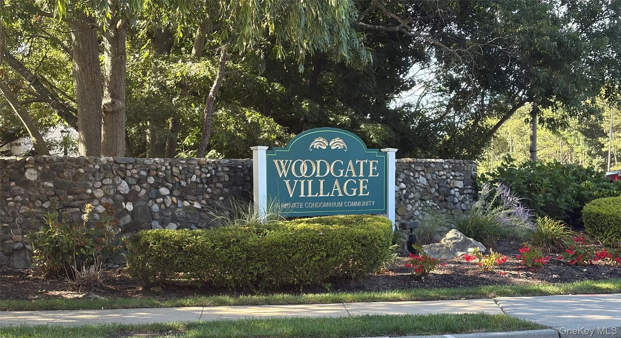 232 Springmeadow Drive, Islip, NY, 3 Bedroom Bedrooms, 7 Room Rooms,1 BathroomBathrooms,Residential Lease,For Rent,Springmeadow,0,1053646 232 Springmeadow Drive, Islip, NY, 3 Bedroom Bedrooms, 7 Room Rooms,1 BathroomBathrooms,Residential Lease,For Rent,Springmeadow,0,1053646