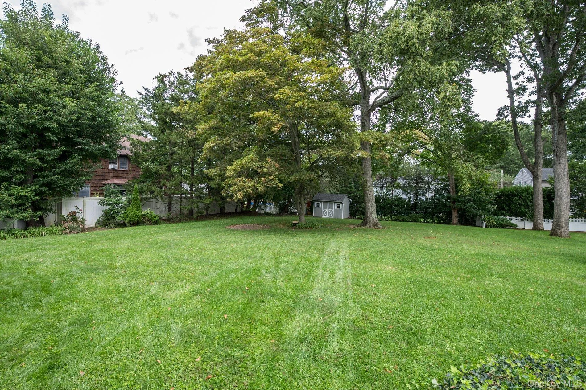 30 Sheppard Lane, Huntington, NY, 3 Bedrooms Bedrooms, 7 Rooms Rooms,2 BathroomsBathrooms,Residential,For Rent,Sheppard,0,1053647 30 Sheppard Lane, Huntington, NY, 3 Bedrooms Bedrooms, 7 Rooms Rooms,2 BathroomsBathrooms,Residential,For Rent,Sheppard,0,1053647