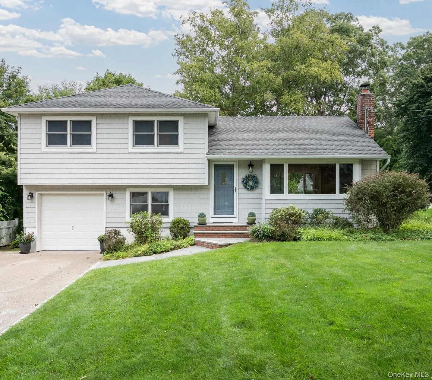 30 Sheppard Lane, Huntington, NY, 3 Bedrooms Bedrooms, 7 Rooms Rooms,2 BathroomsBathrooms,Residential,For Rent,Sheppard,0,1053647 30 Sheppard Lane, Huntington, NY, 3 Bedrooms Bedrooms, 7 Rooms Rooms,2 BathroomsBathrooms,Residential,For Rent,Sheppard,0,1053647