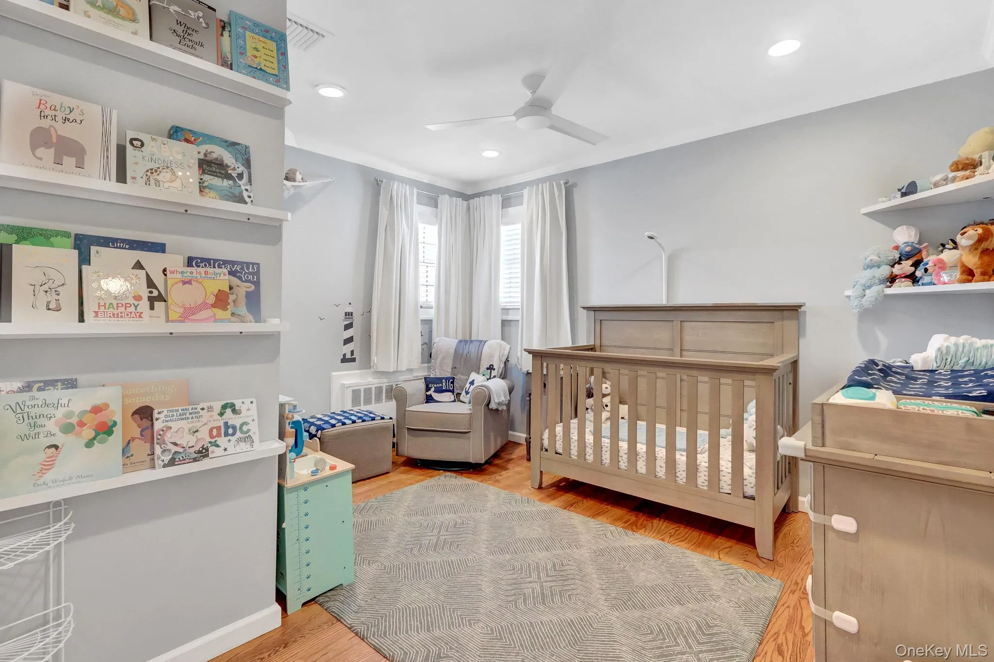 58 Garfield Place, Oyster Bay, NY, 4 Bedrooms Bedrooms, 7 Rooms Rooms,2 BathroomsBathrooms,Residential,For Rent,Garfield,0,1053648 58 Garfield Place, Oyster Bay, NY, 4 Bedrooms Bedrooms, 7 Rooms Rooms,2 BathroomsBathrooms,Residential,For Rent,Garfield,0,1053648