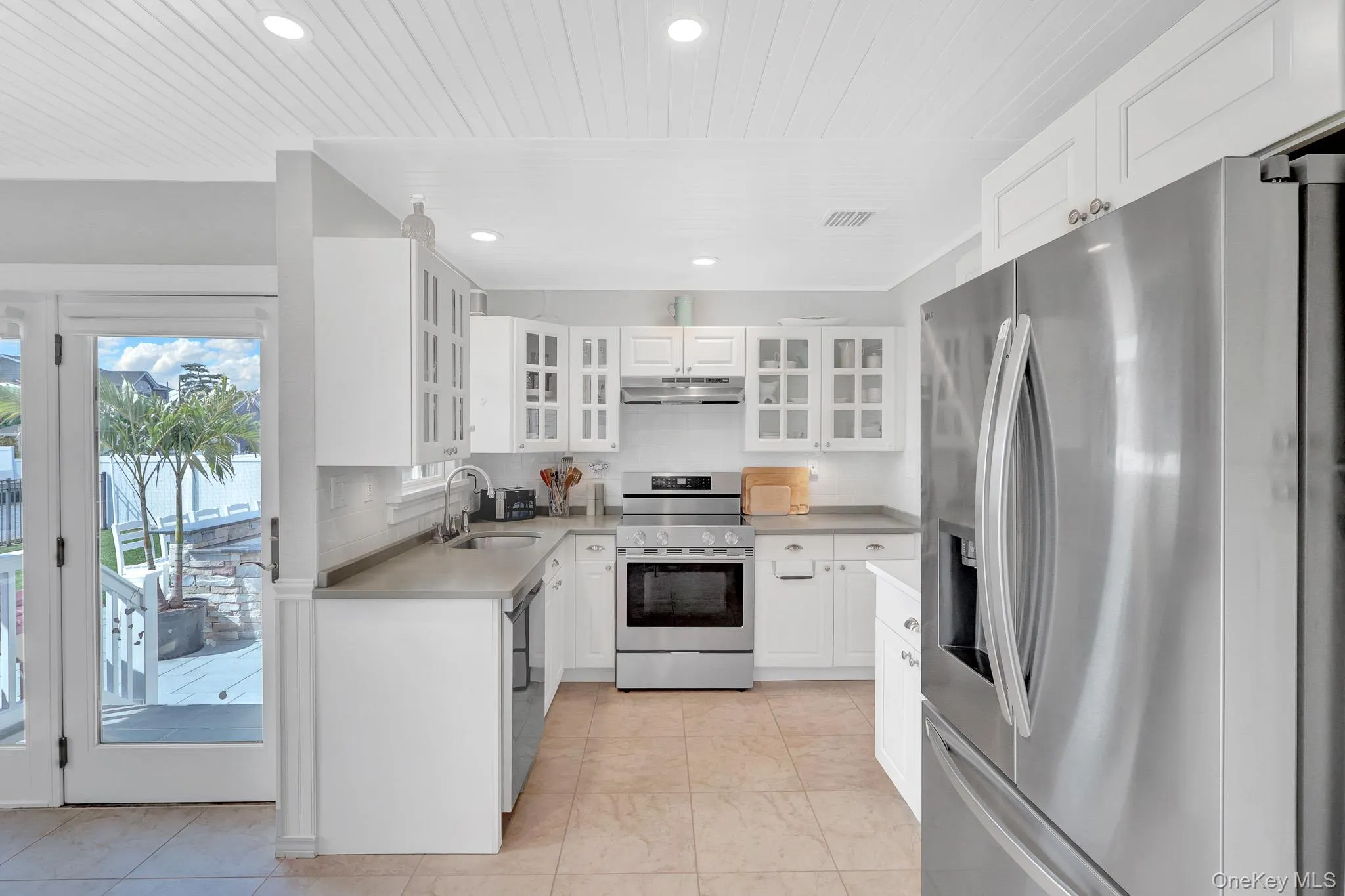58 Garfield Place, Oyster Bay, NY, 4 Bedrooms Bedrooms, 7 Rooms Rooms,2 BathroomsBathrooms,Residential,For Rent,Garfield,0,1053648 58 Garfield Place, Oyster Bay, NY, 4 Bedrooms Bedrooms, 7 Rooms Rooms,2 BathroomsBathrooms,Residential,For Rent,Garfield,0,1053648