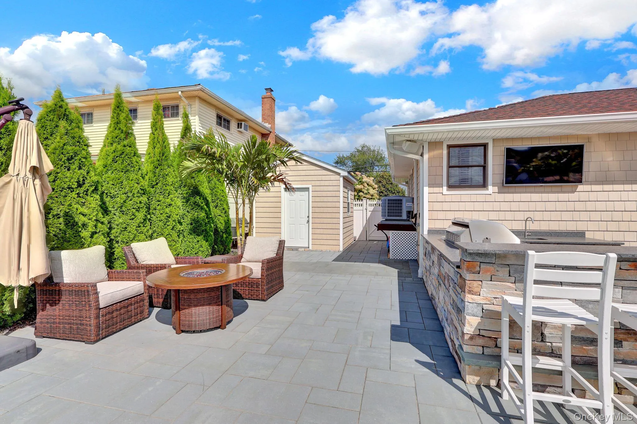 58 Garfield Place, Oyster Bay, NY, 4 Bedrooms Bedrooms, 7 Rooms Rooms,2 BathroomsBathrooms,Residential,For Rent,Garfield,0,1053648 58 Garfield Place, Oyster Bay, NY, 4 Bedrooms Bedrooms, 7 Rooms Rooms,2 BathroomsBathrooms,Residential,For Rent,Garfield,0,1053648