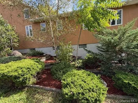 2 Stanton Drive, Newburgh (town), NY, 4 Bedrooms Bedrooms, 11 Rooms Rooms,3 BathroomsBathrooms,Residential,For Rent,Stanton,0,1053649 2 Stanton Drive, Newburgh (town), NY, 4 Bedrooms Bedrooms, 11 Rooms Rooms,3 BathroomsBathrooms,Residential,For Rent,Stanton,0,1053649
