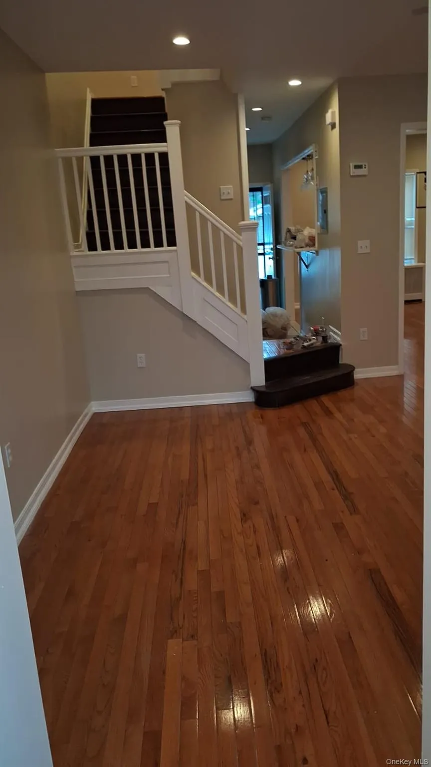 11551 203rd Street, New York, NY, 3 Bedrooms Bedrooms, 7 Rooms Rooms,1 BathroomBathrooms,Residential Lease,For Rent,203rd,0,1053650 11551 203rd Street, New York, NY, 3 Bedrooms Bedrooms, 7 Rooms Rooms,1 BathroomBathrooms,Residential Lease,For Rent,203rd,0,1053650