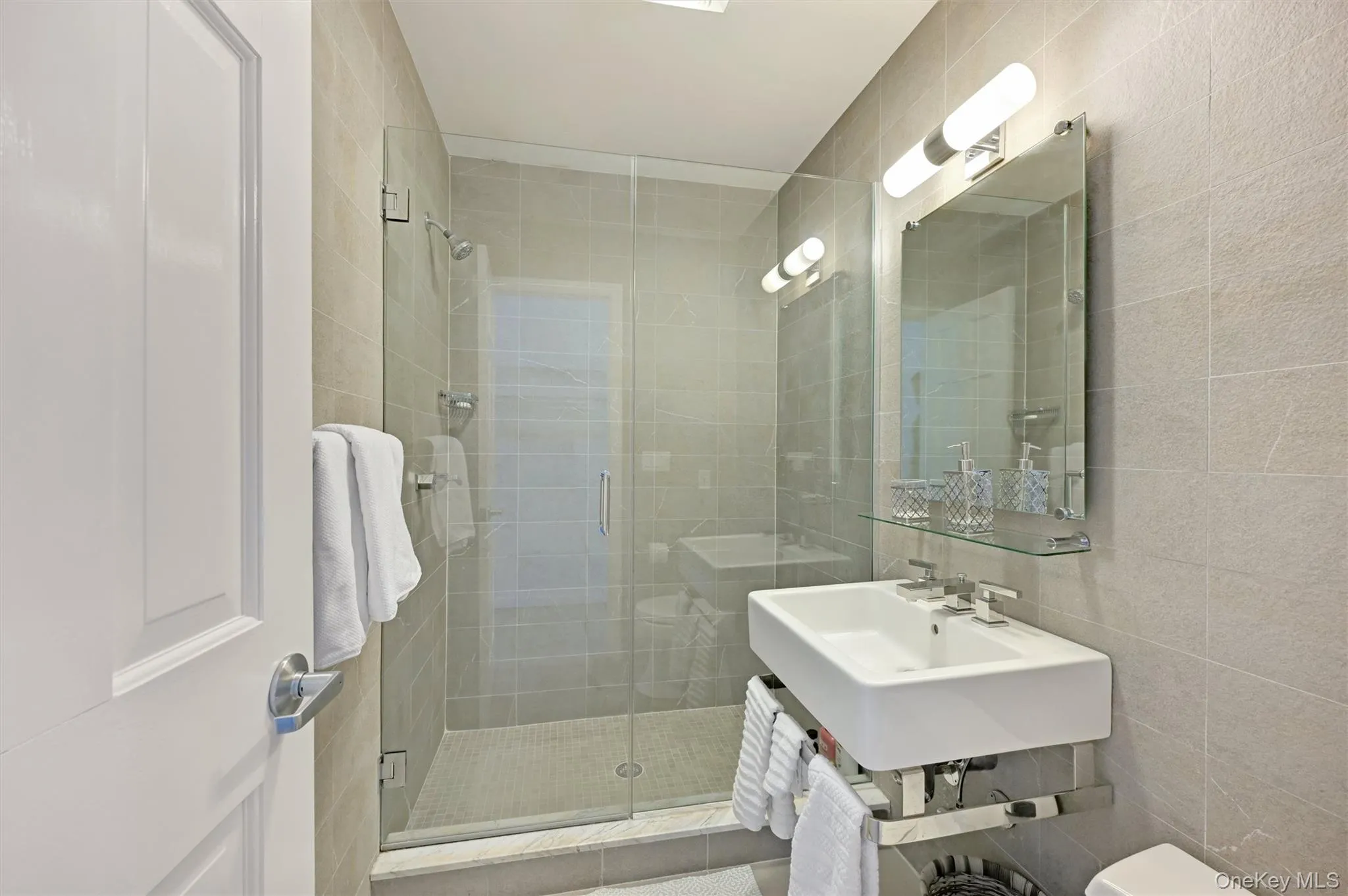 16 Laila Lane, Southampton, NY, 4 Bedroom Bedrooms, 16 Room Rooms,4 BathroomBathrooms,Residential Lease,For Rent,Laila,0,1053652 16 Laila Lane, Southampton, NY, 4 Bedroom Bedrooms, 16 Room Rooms,4 BathroomBathrooms,Residential Lease,For Rent,Laila,0,1053652