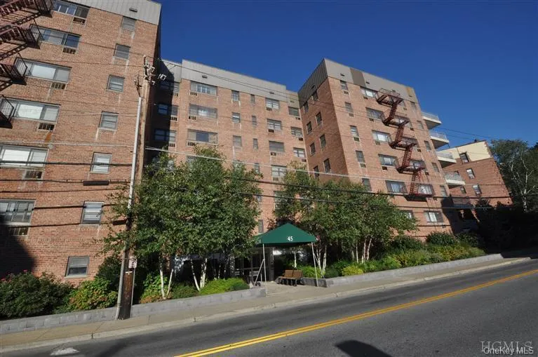 45 E. Hartsdale Ave 45 E. Hartsdale Ave