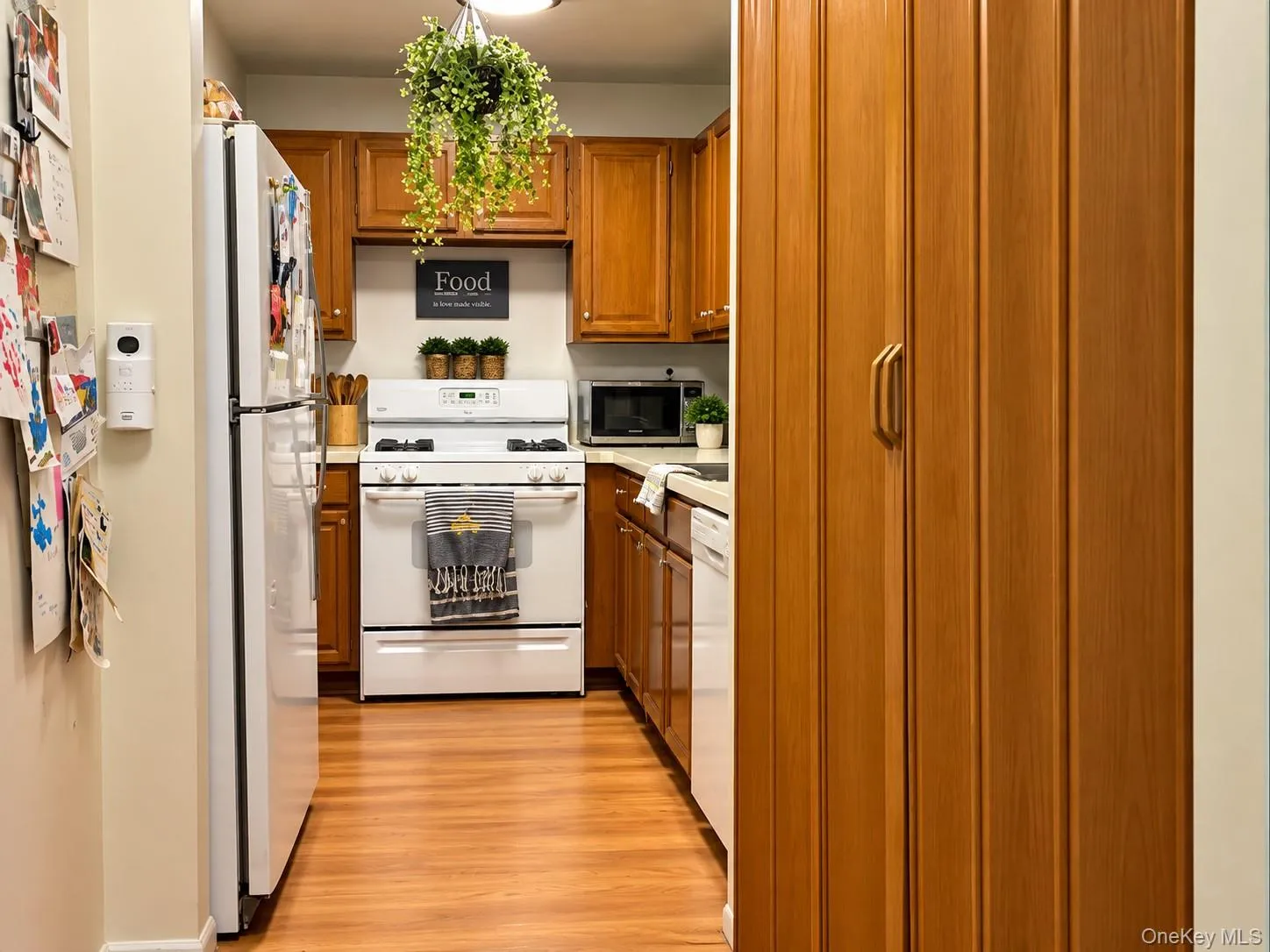 209-45 26th Avenue, New York, NY, 1 Bedroom Bedrooms, 4 Rooms Rooms,1 BathroomBathrooms,Residential,For Rent,26th,0,1053665 209-45 26th Avenue, New York, NY, 1 Bedroom Bedrooms, 4 Rooms Rooms,1 BathroomBathrooms,Residential,For Rent,26th,0,1053665