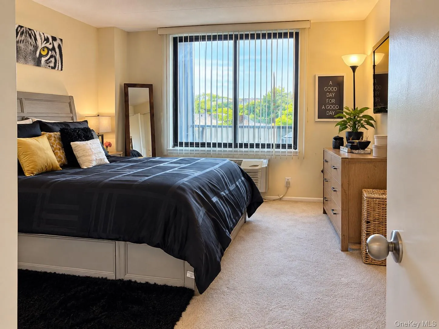 209-45 26th Avenue, New York, NY, 1 Bedroom Bedrooms, 4 Rooms Rooms,1 BathroomBathrooms,Residential,For Rent,26th,0,1053665 209-45 26th Avenue, New York, NY, 1 Bedroom Bedrooms, 4 Rooms Rooms,1 BathroomBathrooms,Residential,For Rent,26th,0,1053665