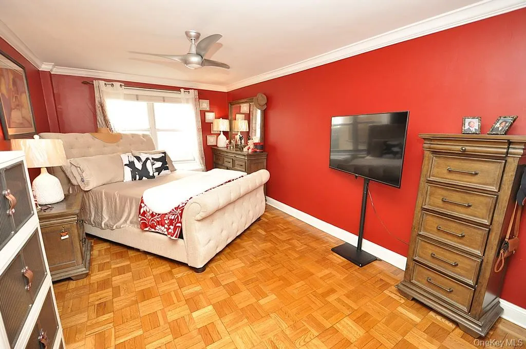 The large bedroom has two closet, parquet floors and can accommodate a king size bed, night stands, dresser and reading chair. The bedroom is approx. 20'-1" x 10'-6". The large bedroom has two closet, parquet floors and can accommodate a king size bed, night stands, dresser and reading chair. The bedroom is approx. 20'-1" x 10'-6".