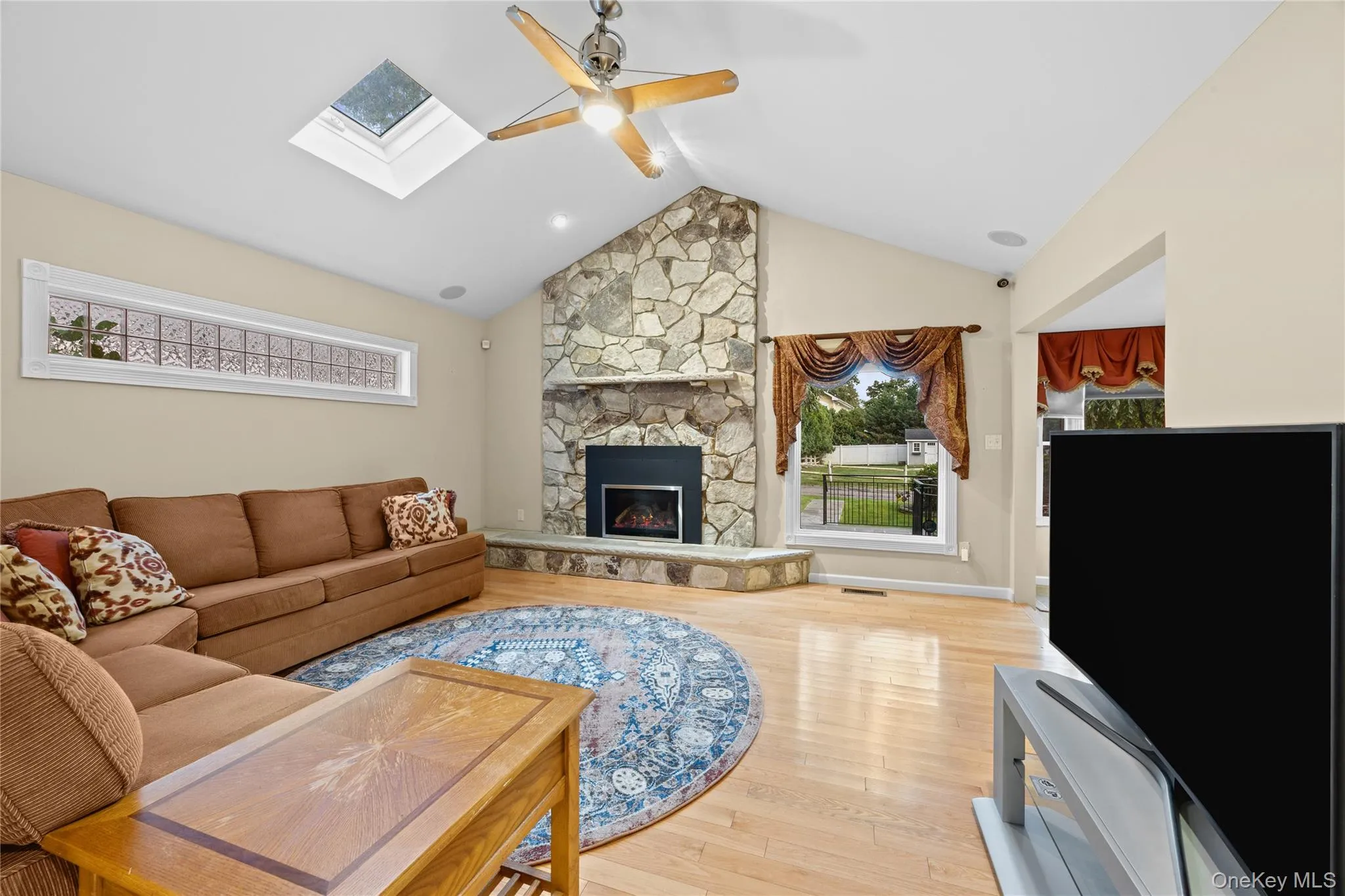 54 Breezy Point Road, Riverhead, NY, 3 Bedrooms Bedrooms, 8 Rooms Rooms,2 BathroomsBathrooms,Residential,For Rent,Breezy Point,0,1053670 54 Breezy Point Road, Riverhead, NY, 3 Bedrooms Bedrooms, 8 Rooms Rooms,2 BathroomsBathrooms,Residential,For Rent,Breezy Point,0,1053670
