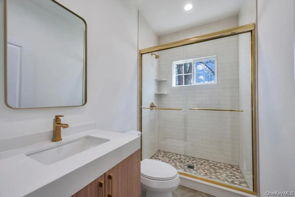 89 West Avenue, Oyster Bay, NY, 5 Bedrooms Bedrooms, 10 Rooms Rooms,4 BathroomsBathrooms,Residential,For Rent,West,0,1053671 89 West Avenue, Oyster Bay, NY, 5 Bedrooms Bedrooms, 10 Rooms Rooms,4 BathroomsBathrooms,Residential,For Rent,West,0,1053671