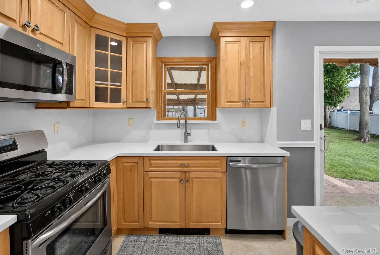 315 Harmony Drive, Oyster Bay, NY, 4 Bedrooms Bedrooms, 10 Rooms Rooms,2 BathroomsBathrooms,Residential,For Rent,Harmony,0,1053672 315 Harmony Drive, Oyster Bay, NY, 4 Bedrooms Bedrooms, 10 Rooms Rooms,2 BathroomsBathrooms,Residential,For Rent,Harmony,0,1053672