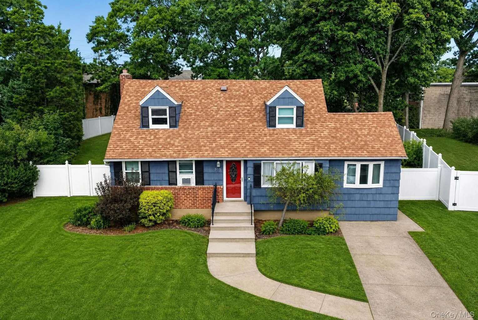 315 Harmony Drive, Oyster Bay, NY, 4 Bedrooms Bedrooms, 10 Rooms Rooms,2 BathroomsBathrooms,Residential,For Rent,Harmony,0,1053672 315 Harmony Drive, Oyster Bay, NY, 4 Bedrooms Bedrooms, 10 Rooms Rooms,2 BathroomsBathrooms,Residential,For Rent,Harmony,0,1053672