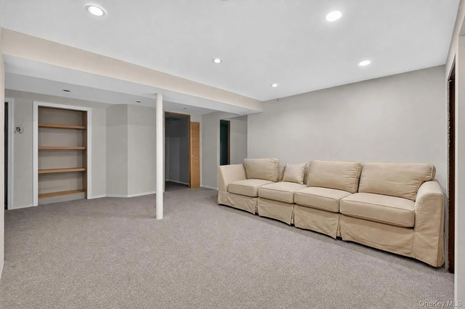 315 Harmony Drive, Oyster Bay, NY, 4 Bedrooms Bedrooms, 10 Rooms Rooms,2 BathroomsBathrooms,Residential,For Rent,Harmony,0,1053672 315 Harmony Drive, Oyster Bay, NY, 4 Bedrooms Bedrooms, 10 Rooms Rooms,2 BathroomsBathrooms,Residential,For Rent,Harmony,0,1053672