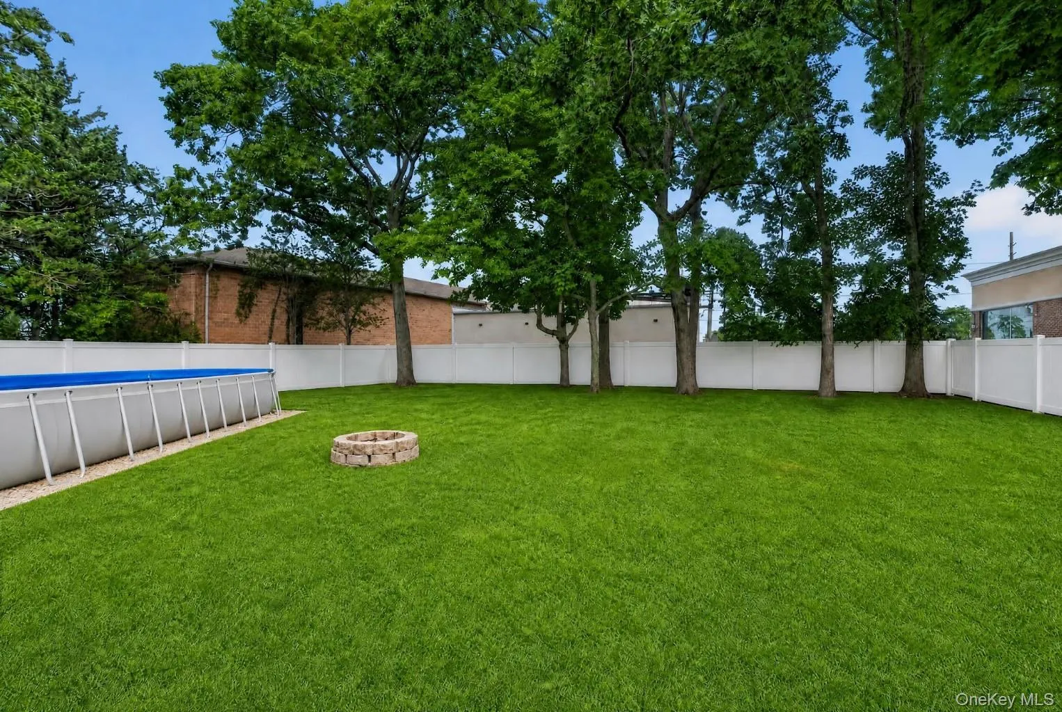 315 Harmony Drive, Oyster Bay, NY, 4 Bedrooms Bedrooms, 10 Rooms Rooms,2 BathroomsBathrooms,Residential,For Rent,Harmony,0,1053672 315 Harmony Drive, Oyster Bay, NY, 4 Bedrooms Bedrooms, 10 Rooms Rooms,2 BathroomsBathrooms,Residential,For Rent,Harmony,0,1053672