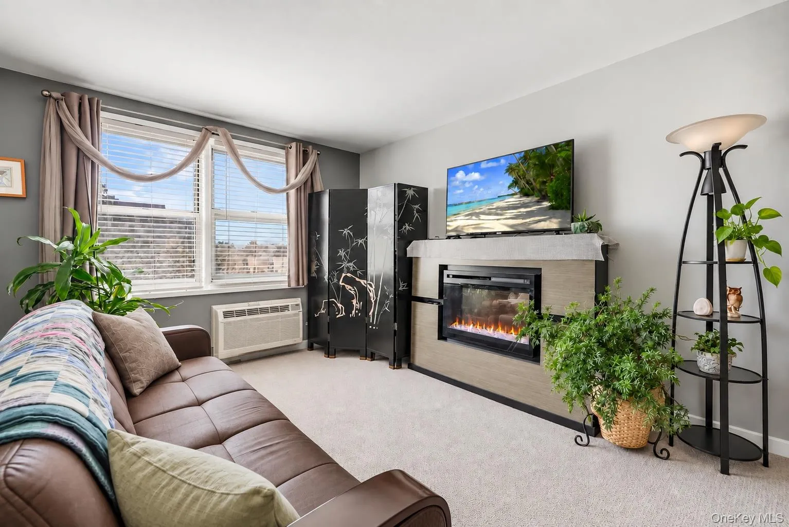 642 Locust Street, Mount Vernon, NY, 2 Bedrooms Bedrooms, 5 Rooms Rooms,2 BathroomsBathrooms,Residential,For Rent,Locust,0,1053674 642 Locust Street, Mount Vernon, NY, 2 Bedrooms Bedrooms, 5 Rooms Rooms,2 BathroomsBathrooms,Residential,For Rent,Locust,0,1053674