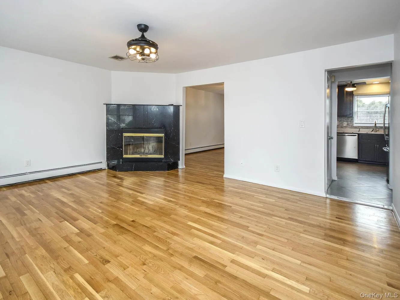 2 Pequot Avenue, North Hempstead, NY, 3 Bedrooms Bedrooms, 6 Rooms Rooms,2 BathroomsBathrooms,Residential Lease,For Rent,Pequot,0,1053676 2 Pequot Avenue, North Hempstead, NY, 3 Bedrooms Bedrooms, 6 Rooms Rooms,2 BathroomsBathrooms,Residential Lease,For Rent,Pequot,0,1053676