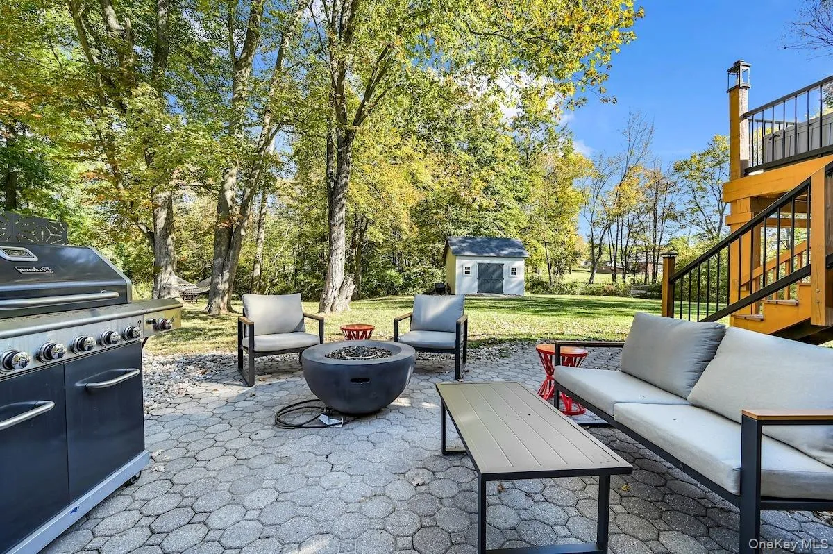2 Caroline Drive, Wappinger, NY, 3 Bedrooms Bedrooms, 9 Rooms Rooms,2 BathroomsBathrooms,Residential Lease,For Rent,Caroline,0,1053679 2 Caroline Drive, Wappinger, NY, 3 Bedrooms Bedrooms, 9 Rooms Rooms,2 BathroomsBathrooms,Residential Lease,For Rent,Caroline,0,1053679