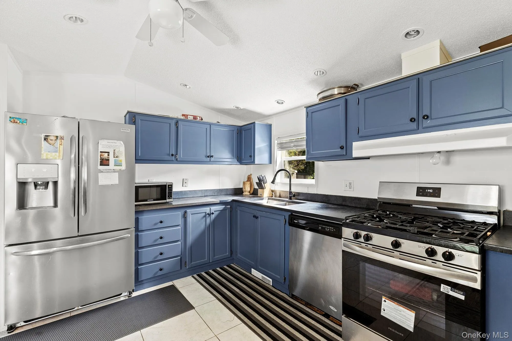 105 Oakview Hwy, East Hampton, New York 11937