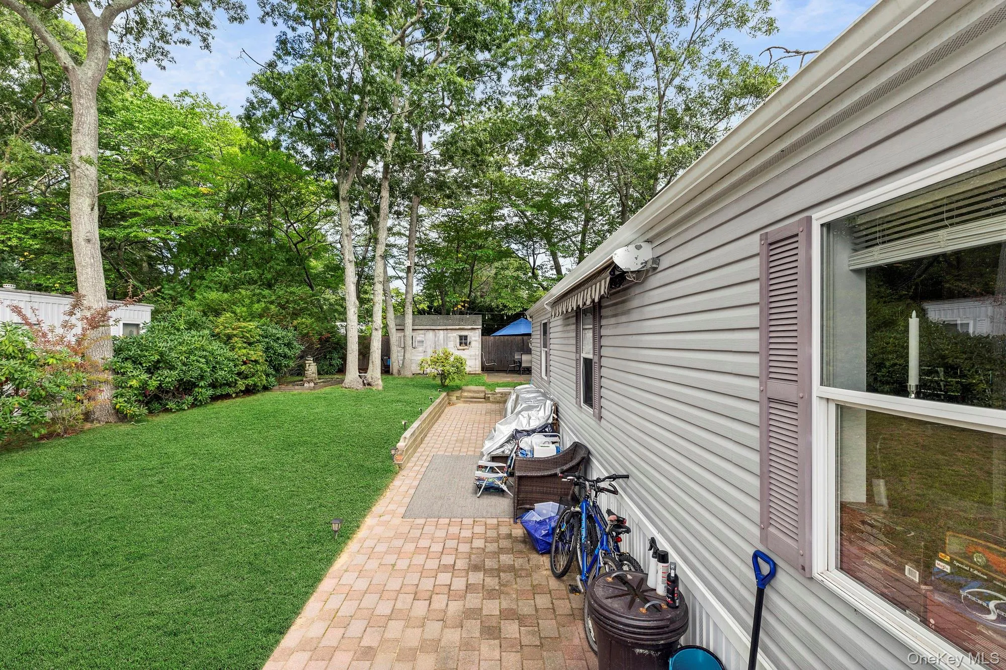 105 Oakview Hwy, East Hampton, New York 11937
