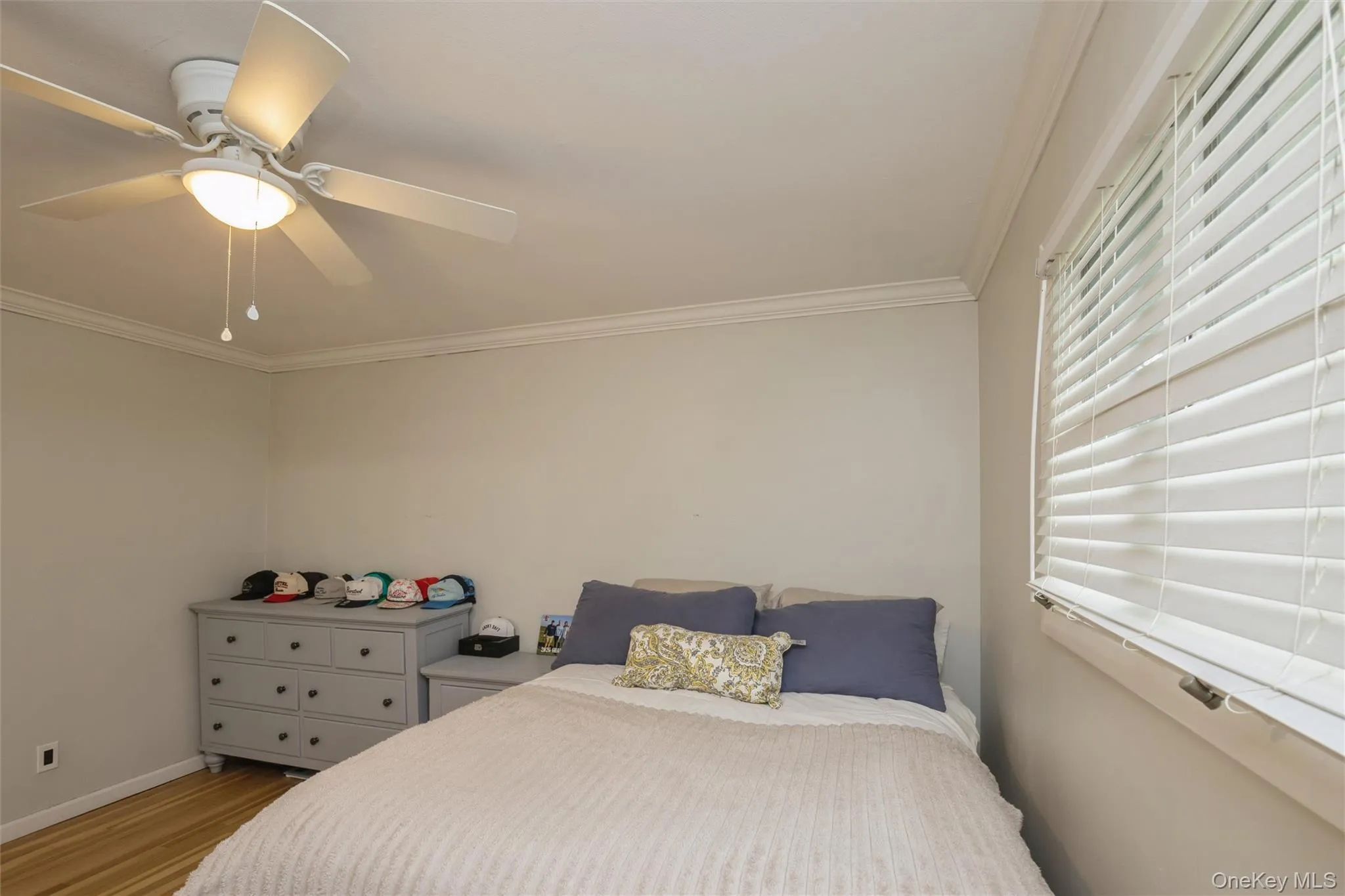 16 Wren Drive, Smithtown, NY, 3 Bedrooms Bedrooms, 7 Rooms Rooms,2 BathroomsBathrooms,Residential,For Rent,Wren,0,1053688 16 Wren Drive, Smithtown, NY, 3 Bedrooms Bedrooms, 7 Rooms Rooms,2 BathroomsBathrooms,Residential,For Rent,Wren,0,1053688