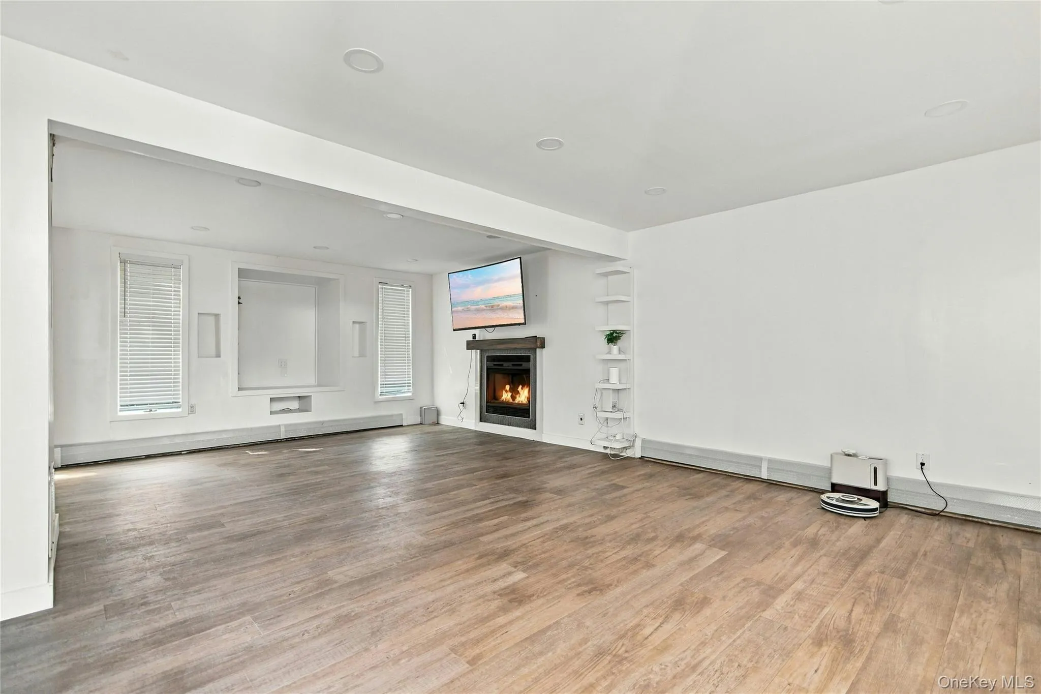 3304 Park Avenue, Hempstead, NY, 4 Bedrooms Bedrooms, 9 Rooms Rooms,2 BathroomsBathrooms,Residential Lease,For Rent,Park,0,1053689 3304 Park Avenue, Hempstead, NY, 4 Bedrooms Bedrooms, 9 Rooms Rooms,2 BathroomsBathrooms,Residential Lease,For Rent,Park,0,1053689